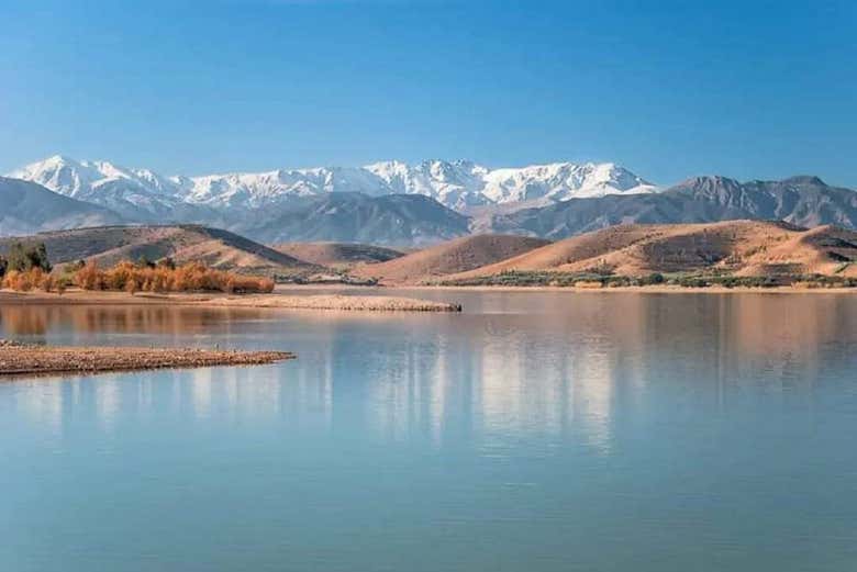 Visit Lalla Takerkoust's lake